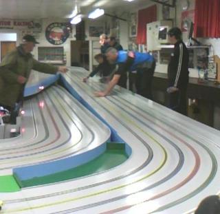 1 32nd Trophy Meeting